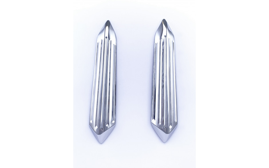 Cache de jambe de force de pare-brise chromé 45-1233C